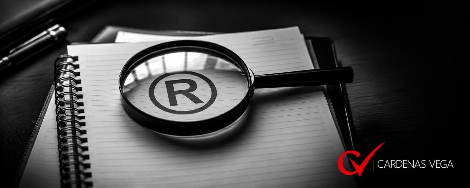 Professional trademark search and trademark availability analysis in Colombia